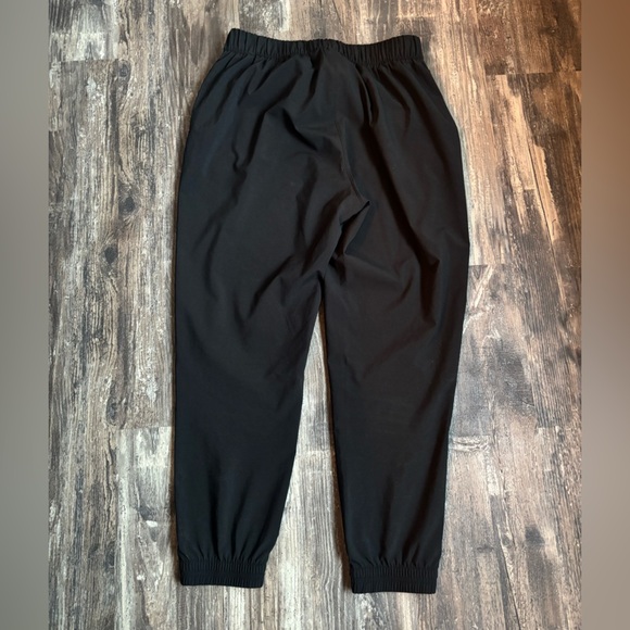 Calia by Carrie Underwood Black Jogger Pants - Picture 6 of 6